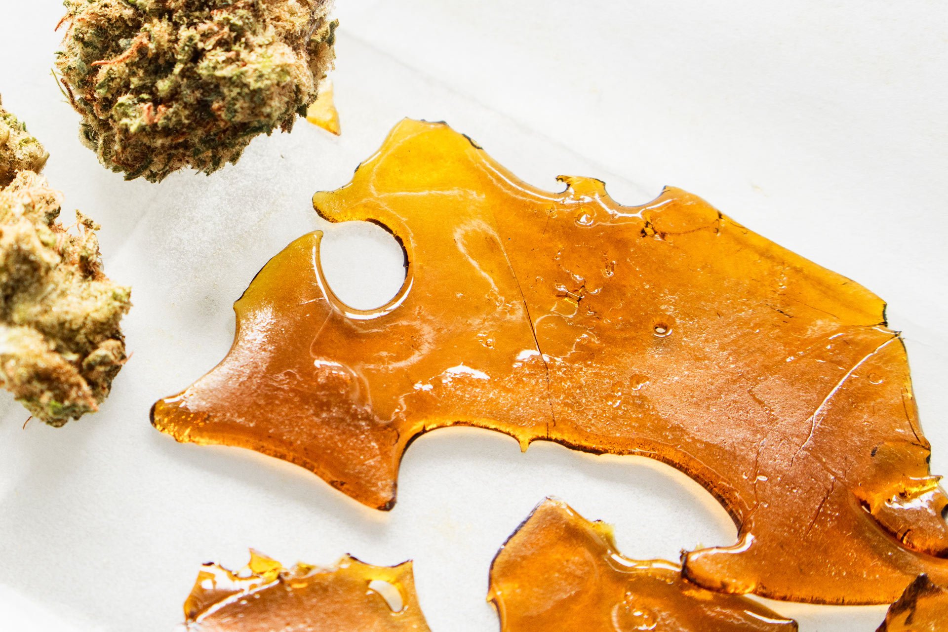 concentrates, thc, cannabis, dabs, wax, badder, shatter, thc diamonds, resin, rosin